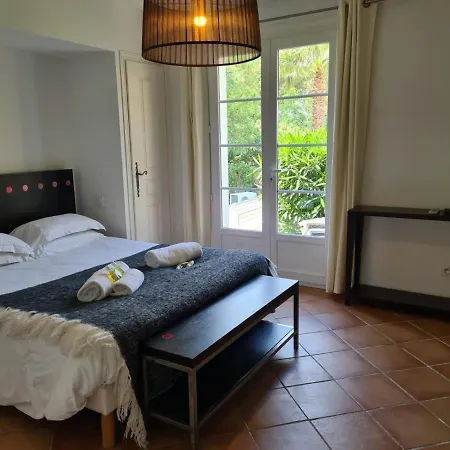 Villa Provencale Avec Piscine Privee *